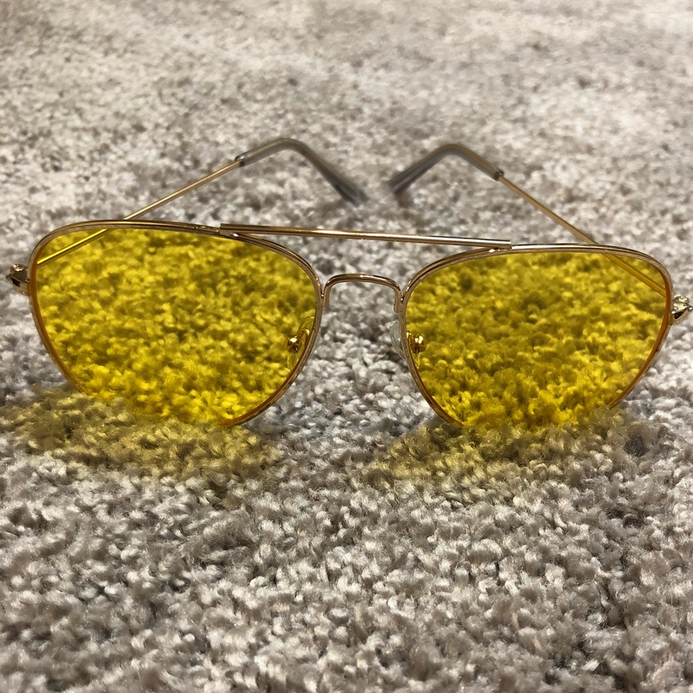Yellow Tinted Aviators